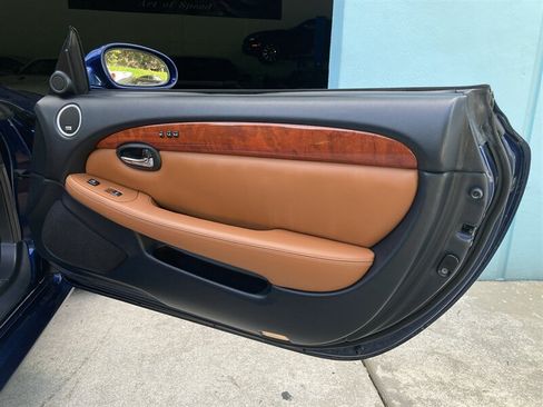 Used 2005 Lexus SC 430 Convertible RWD image 31