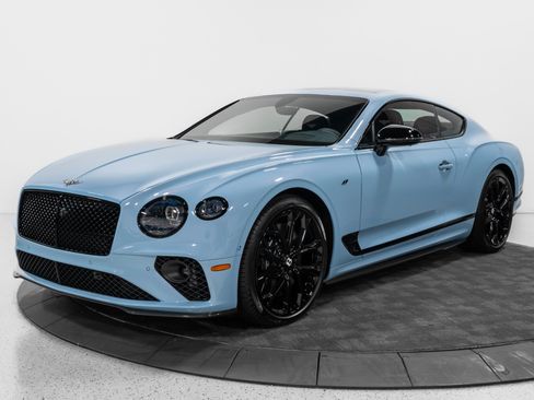Used 2024 Bentley Continental GT V8 AWD/4WD image 2