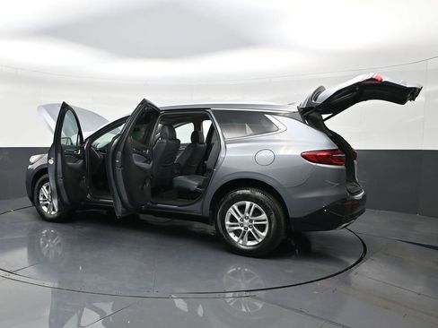 Used 2021 Buick Enclave Essence w/ Sound and Sites Package image 31