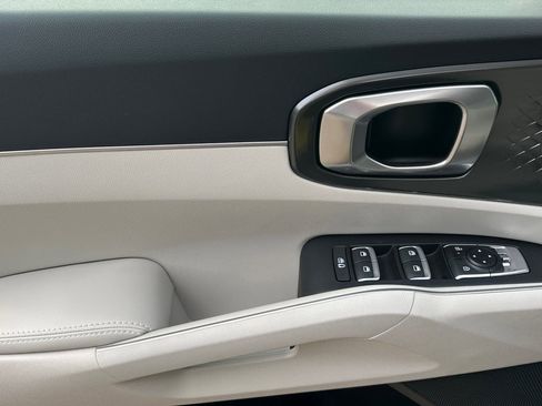 New 2026 Kia Sorento EX image 9