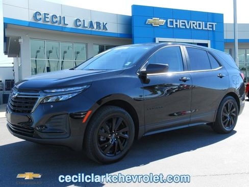 Certified 2023 Chevrolet Equinox LS w/ LS Convenience Package image 1