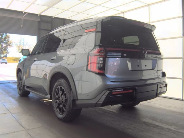 Used 2026 Nissan Armada PRO-4X AWD/4WD image 9