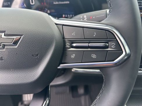 New 2026 Chevrolet Equinox LT w/ Convenience Package II image 21