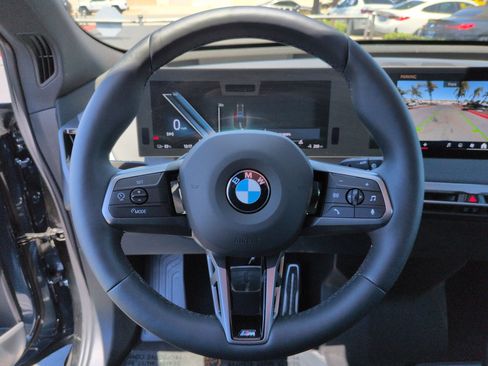 Used 2026 BMW iX xDrive60 w/ M Sport Package AWD/4WD image 18