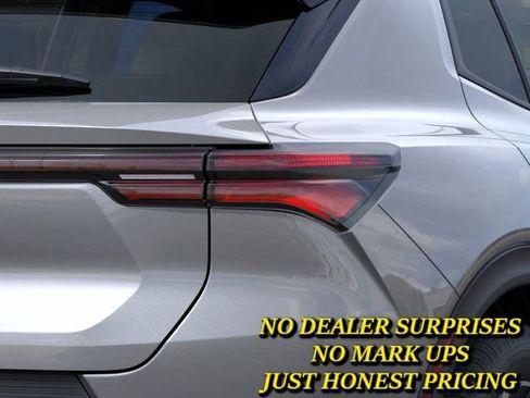 New 2026 Chevrolet Equinox EV LT w/ Comfort Package image 11