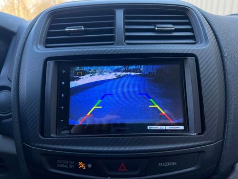 Used 2017 Mitsubishi Outlander Sport LE image 23