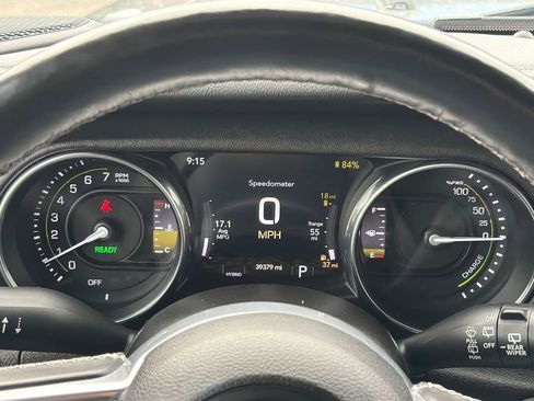 Used 2023 Jeep Wrangler Unlimited Sahara w/ Cold Weather Group AWD/4WD image 14