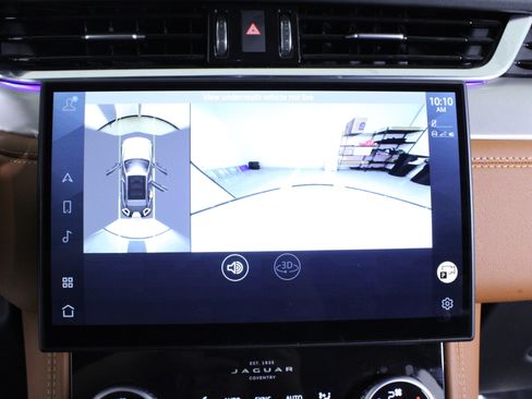 Used 2025 Jaguar F-PACE R-Dynamic S image 28