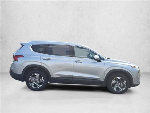 Used 2023 Hyundai Santa Fe SEL w/ Winter Weather Package FWD image 4