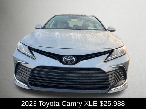 Used 2023 Toyota Camry XLE image 8