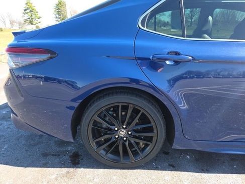 Used 2024 Toyota Camry XSE w/ Navigation Package image 7