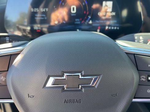 New 2026 Chevrolet Equinox LT image 37