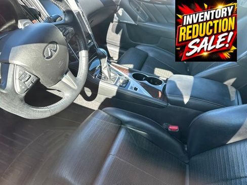 Used 2017 INFINITI Q50 Red Sport 400 AWD/4WD image 6