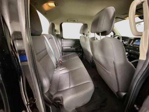 Used 2022 Nissan Frontier S w/ Technology Package AWD/4WD image 27