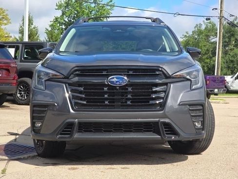 Used 2024 Subaru Ascent Onyx Edition Limited AWD/4WD image 3