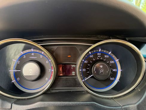 Used 2013 Hyundai Sonata Limited image 17