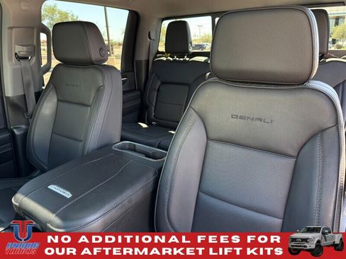 Used 2024 GMC Sierra 3500 Denali w/ Denali Reserve Package AWD/4WD image 20