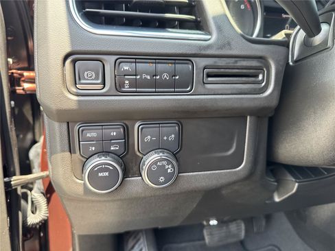 Used 2023 Chevrolet Tahoe LS AWD/4WD image 20