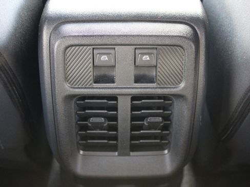 Used 2025 Ford Bronco Big Bend image 37