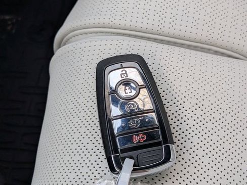 New 2026 Lincoln Aviator Black Label w/ Jet Appearance Package image 30