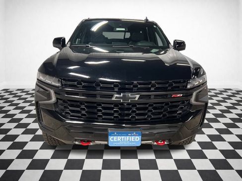 Certified 2024 Chevrolet Tahoe Z71 w/ Luxury Package AWD/4WD image 32