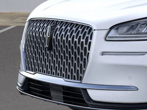 New 2026 Lincoln Corsair Premiere image 17