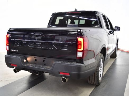 Used 2025 Honda Ridgeline RTL image 13
