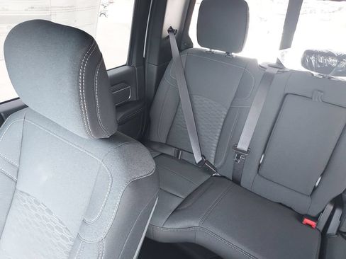 New 2026 RAM 2500 Big Horn AWD/4WD image 12