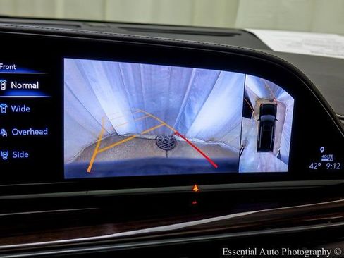 Used 2022 Cadillac Escalade Premium Luxury image 18