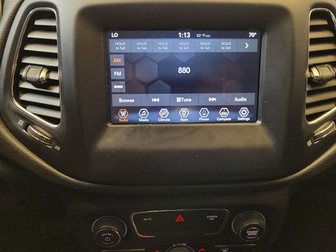 Used 2020 Jeep Compass Latitude w/ Popular Equipment Group AWD/4WD image 25