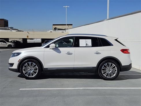 Used 2018 Lincoln MKX Reserve w/ Lincoln MKX Climate Package image 4