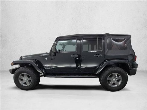 Used 2015 Jeep Wrangler Unlimited Sport AWD/4WD image 9