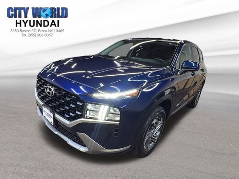 Used 2021 Hyundai Santa Fe SE image 1