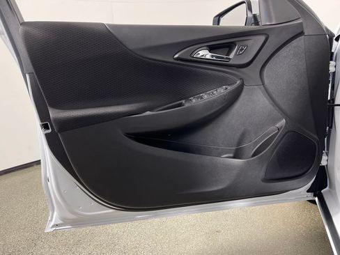 Used 2024 Chevrolet Malibu LS FWD image 17
