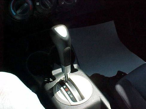 Used 2007 Honda Fit Sport image 16