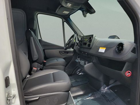 New 2026 Mercedes-Benz Sprinter 3500 image 21