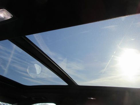 New 2026 GMC Acadia Elevation image 16