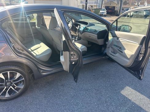Used 2014 Honda Civic EX image 32
