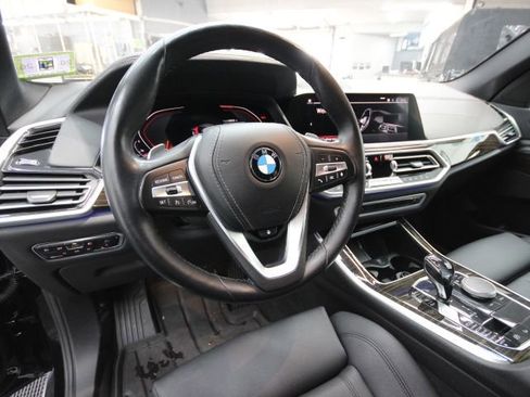 Used 2019 BMW X5 xDrive40i w/ Premium Package 2 AWD/4WD image 17