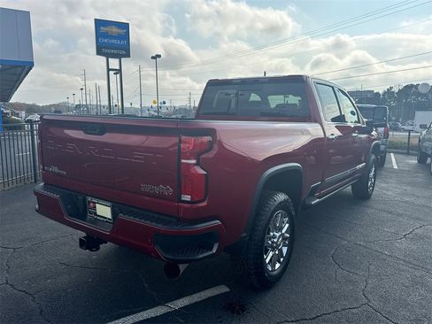 Used 2026 Chevrolet Silverado 2500 High Country w/ High Country Premium Package image 6