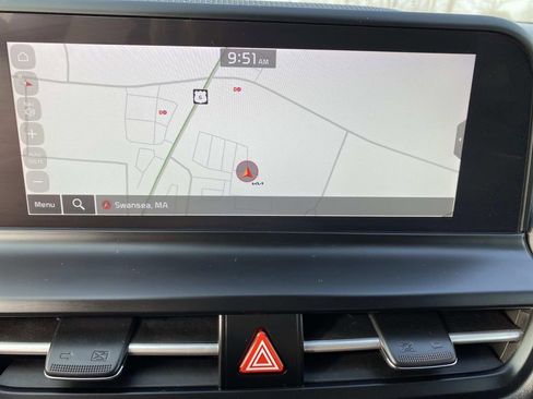 Used 2024 Kia Seltos SX image 11