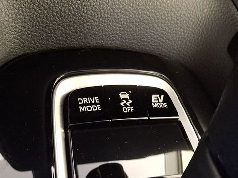 New 2026 Toyota Corolla LE FWD image 18