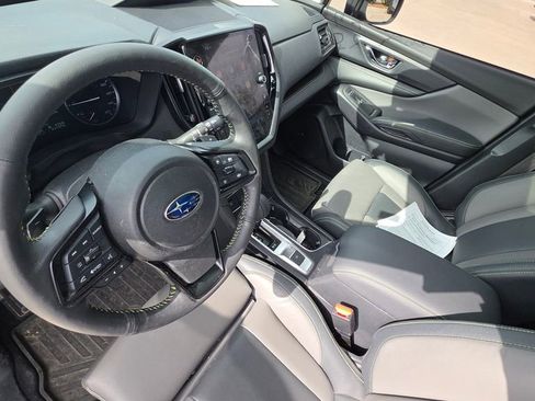 Used 2023 Subaru Ascent Onyx Edition Limited image 12