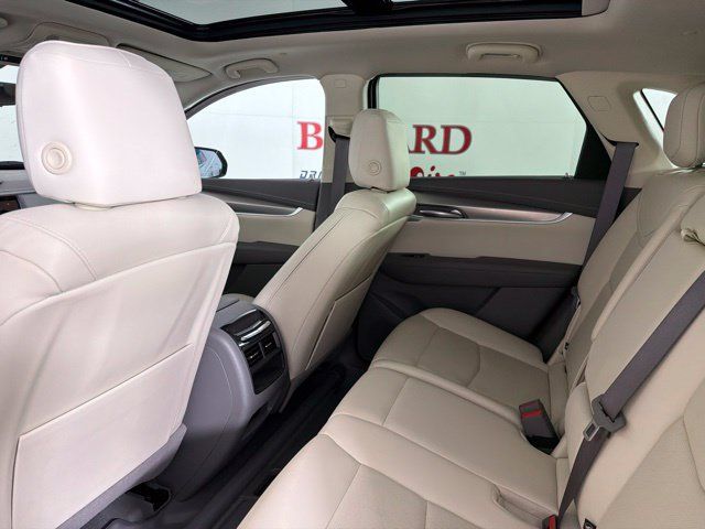 Used 2024 Cadillac XT5 Premium Luxury w/ Technology Package FWD image 26