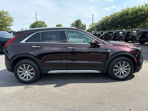 Used 2021 Cadillac XT4 Premium Luxury AWD/4WD image 2