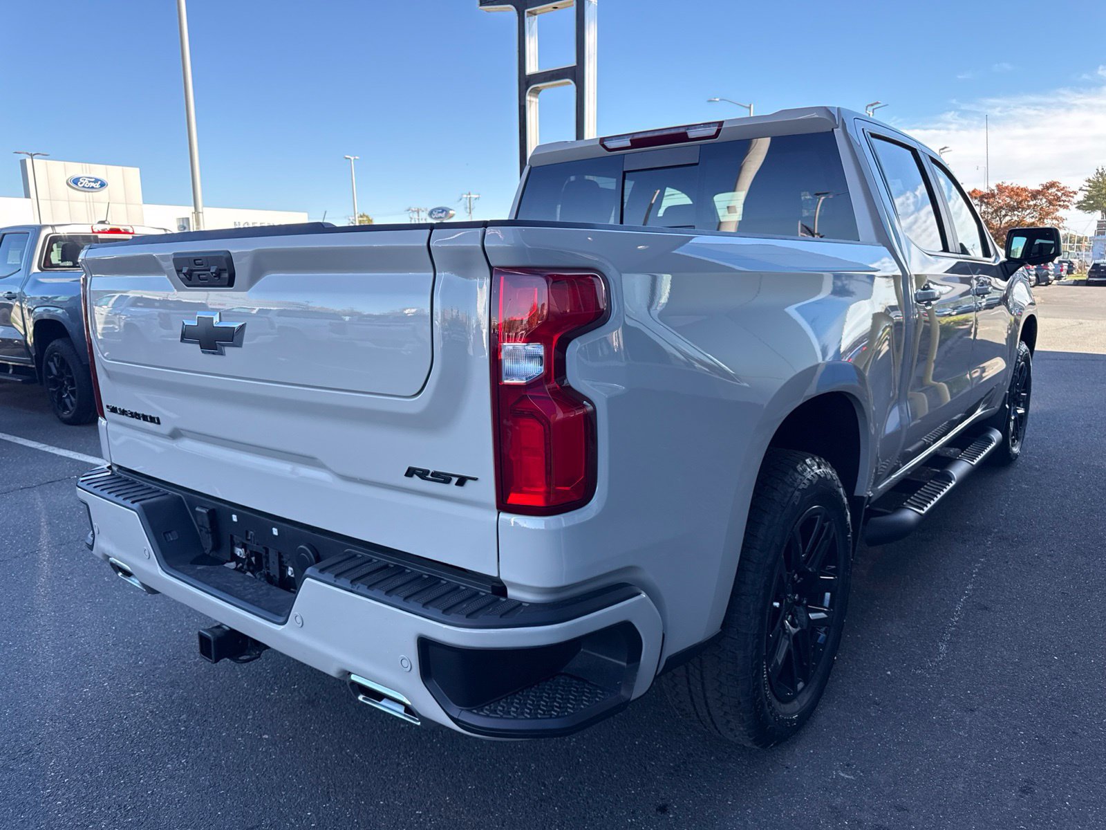 New 2026 Chevrolet Silverado 1500 RST w/ RST All Star Premium Package AWD/4WD image 6