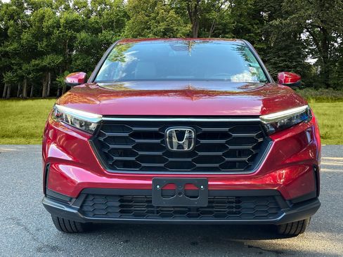 Certified 2025 Honda CR-V LX image 5