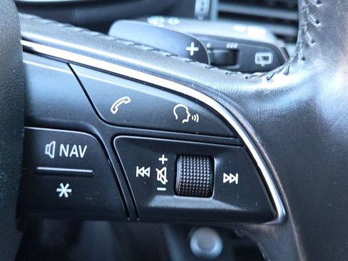 Used 2017 Audi A4 2.0T allroad Premium w/ Convenience Package image 28