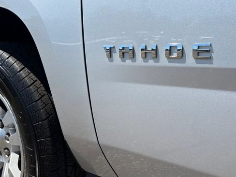 Used 2017 Chevrolet Tahoe LT AWD/4WD image 41