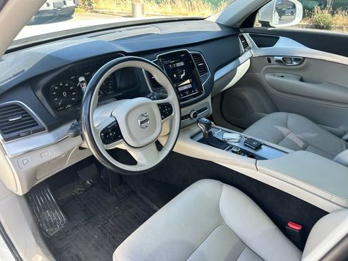 Used 2017 Volvo XC90 T6 Momentum w/ Vision Package AWD/4WD image 23